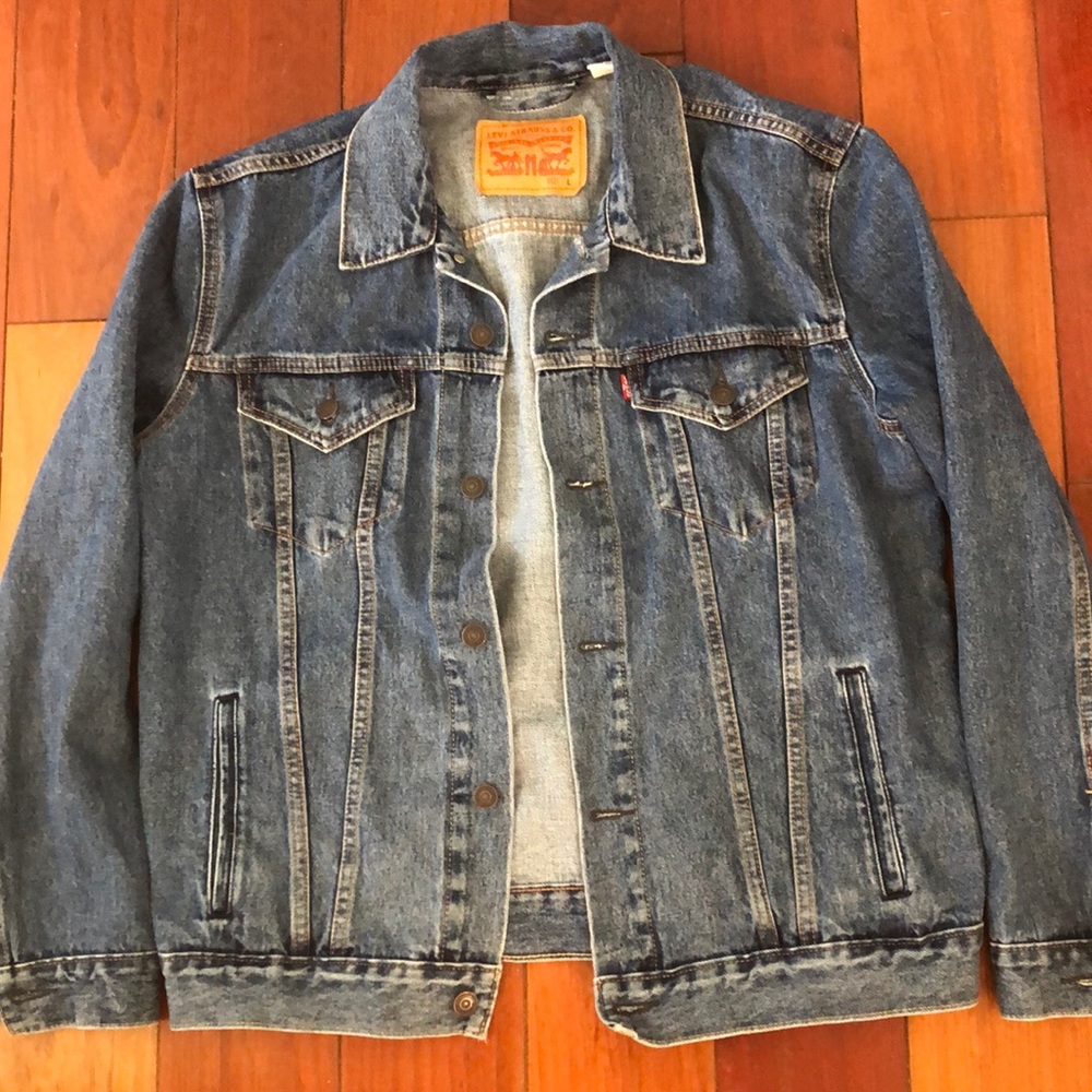 Levi’s Premium Trucker Denim Jacket - Medium Wash